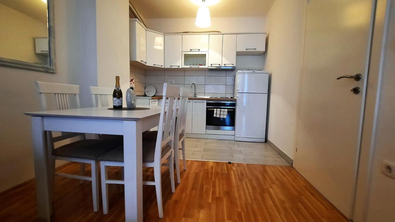 Apartment Nina Centar 莫斯塔尔 外观 照片